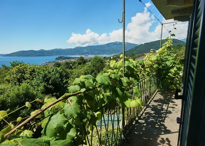 Dom wakacyjny Giulietta Alpina - House With Splendid View For 6 People *