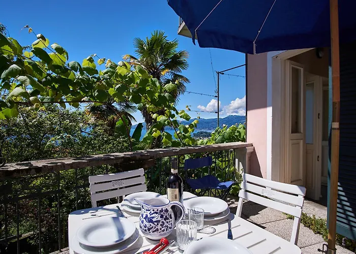 Dom wakacyjny Giulietta Alpina - House With Splendid View For 6 People *