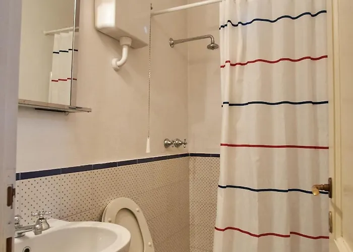 Giulietta Alpina - House With Splendid View For 6 People Feriehus